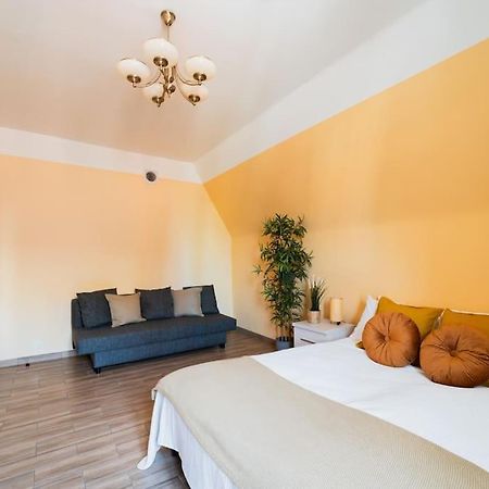 Market Square - Street Rynek 24 -2 Rooms Breslavia Exterior foto