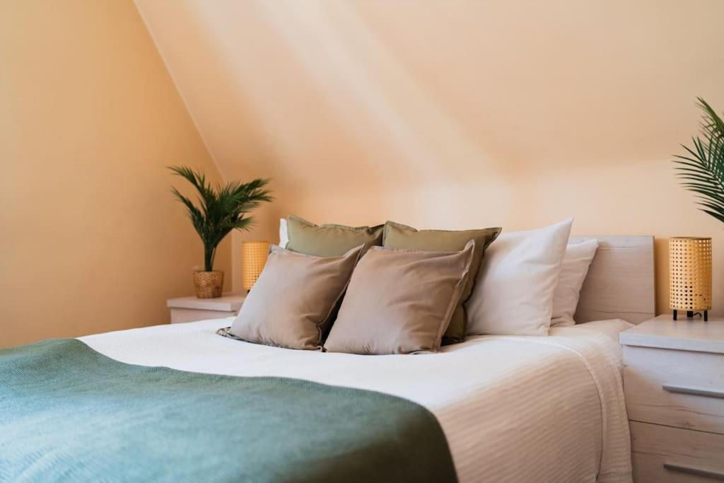 Market Square - Street Rynek 24 -2 Rooms Breslavia Exterior foto